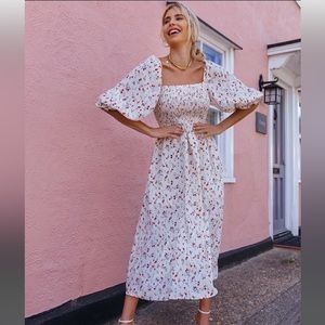 Shein Ditsy Floral Maxi Dress Size 4